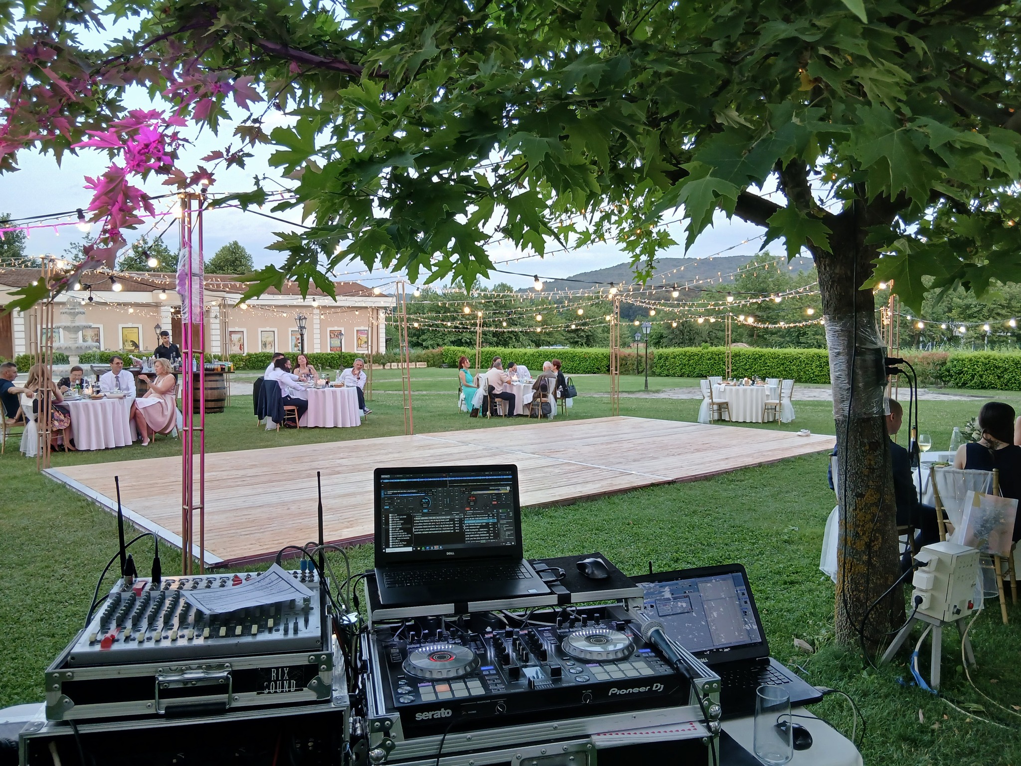 Галерия снимка 82